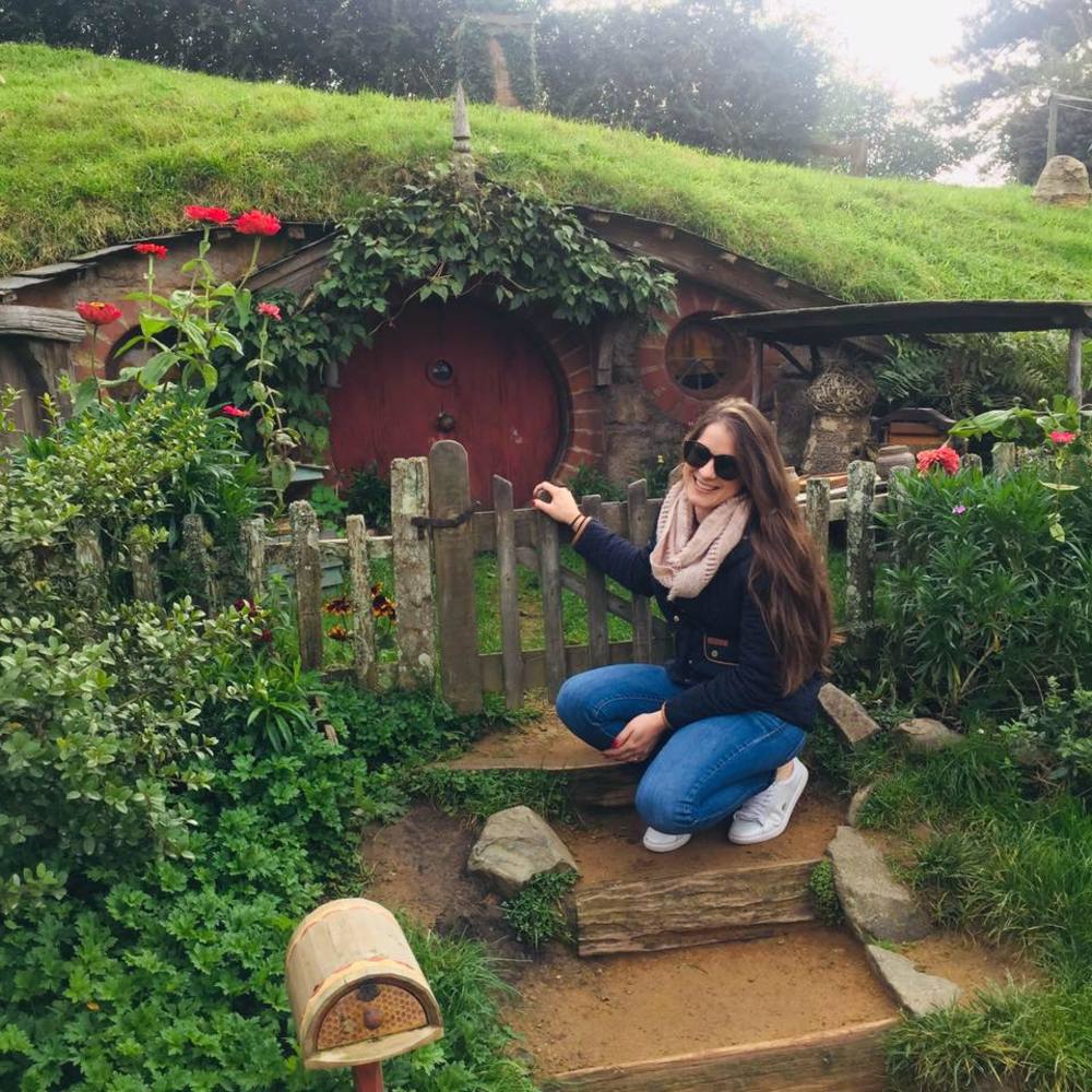 Meet your Posher, Ashlee